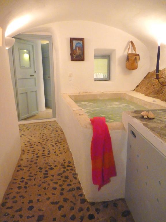 Barbarossa Suites Emporio  Екстер'єр фото